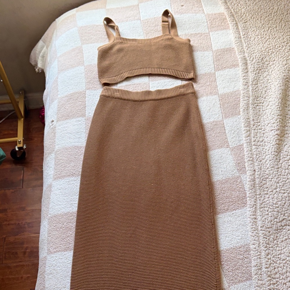 SABO SKIRT crochet two piece set - Picture 2 of 4